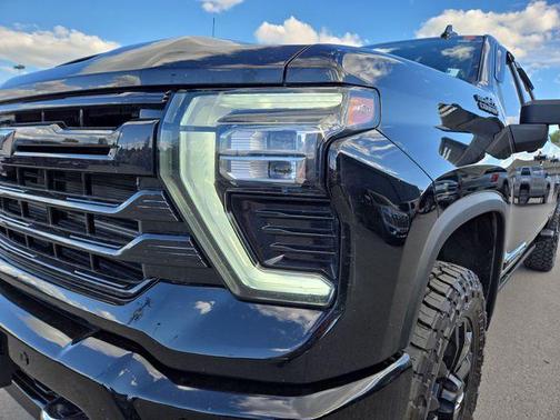 Black 2025 Chevrolet Silverado 3500 High Country