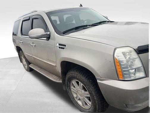 2008 Cadillac Escalade Base