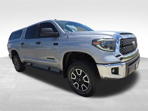 Silver Sky Metallic 2019 Toyota Tundra SR5