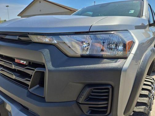 Sterling Gray Metallic 2023 Chevrolet Colorado Trail Boss