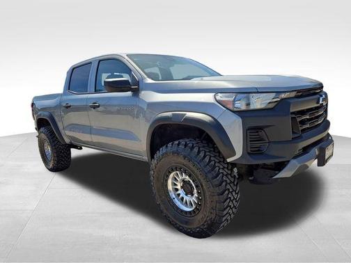 Sterling Gray Metallic 2023 Chevrolet Colorado Trail Boss