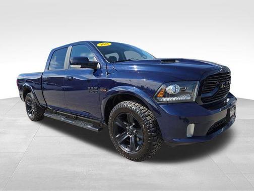 True Blue Pearlcoat 2018 RAM 1500 Sport