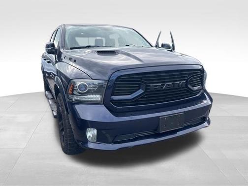 True Blue Pearlcoat 2018 RAM 1500 Sport