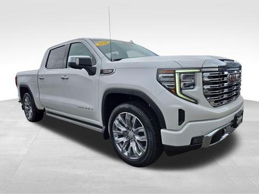 White Frost Tri-Coat 2022 GMC Sierra 1500 Denali