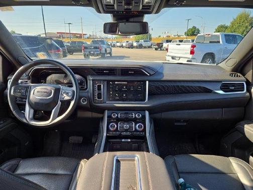 Summit White 2023 GMC Yukon XL Denali