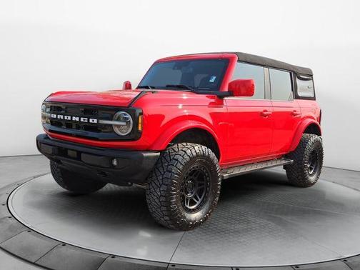 2023 Ford Bronco Outer Banks