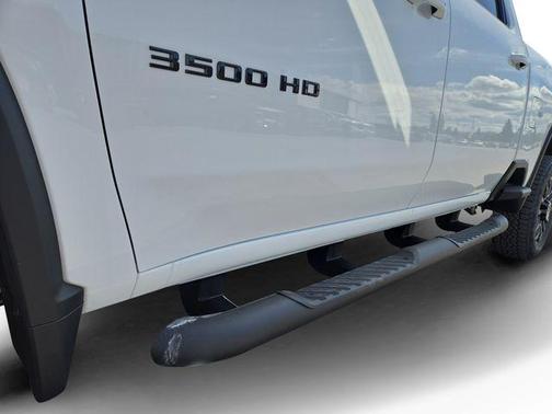 2025 Chevrolet Silverado 3500 LTZ