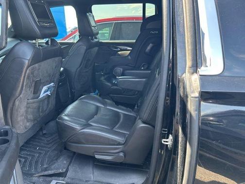 2016 Cadillac Escalade ESV Platinum
