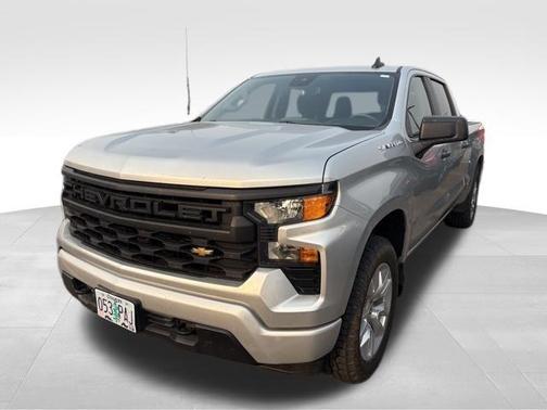 Silver Ice Metallic 2022 Chevrolet Silverado 1500 Custom