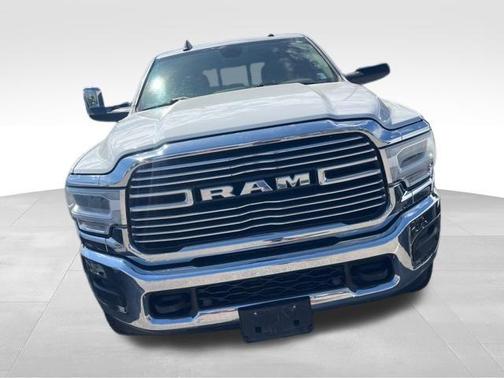 Bright White Clearcoat 2019 RAM 2500 Laramie