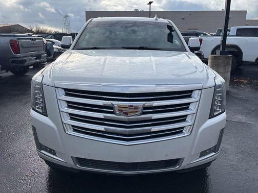 2017 Cadillac Escalade Platinum