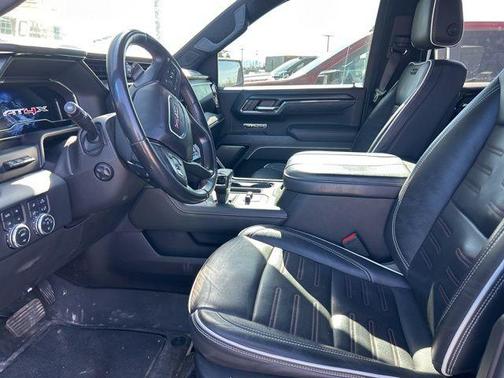 Summit White 2024 GMC Sierra 1500 AT4X