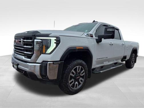 Summit White 2025 GMC Sierra 3500 SLE