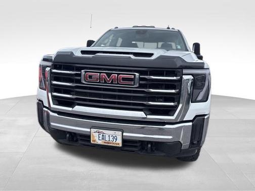 Summit White 2025 GMC Sierra 3500 SLE