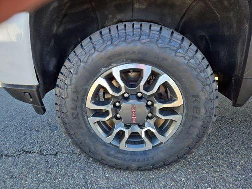 2020 GMC Sierra 2500 AT4