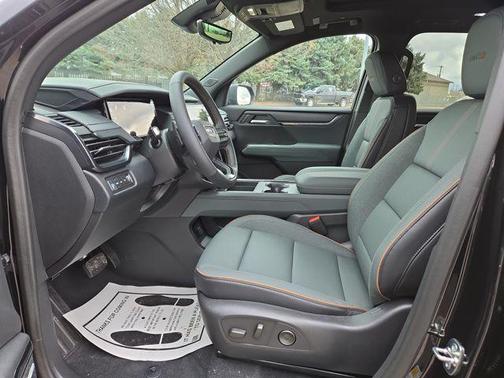 Ebony Twilight Metallic 2026 GMC Acadia AT4