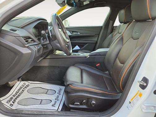 2023 Cadillac CT4 Sport