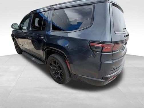 Riverrock Green 2023 Jeep Wagoneer Series II