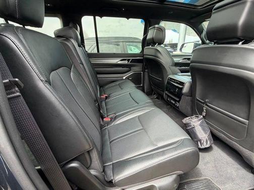 Riverrock Green 2023 Jeep Wagoneer Series II