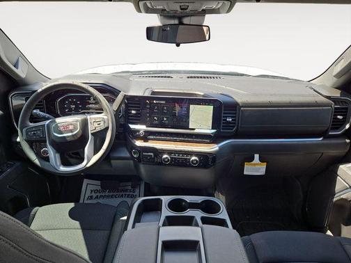 2025 GMC Sierra 1500 SLE