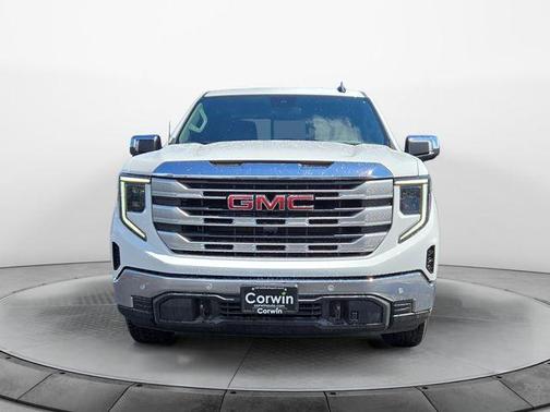 2025 GMC Sierra 1500 SLE