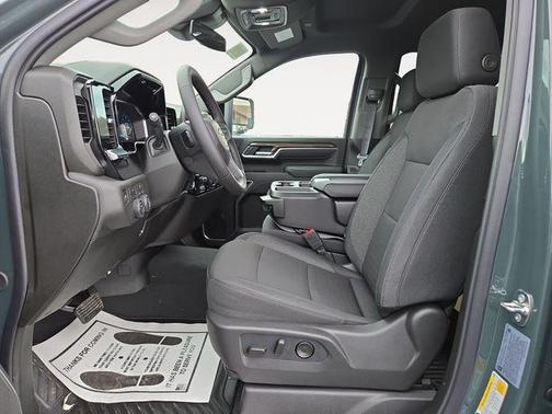 2026 Chevrolet Silverado 3500 LT