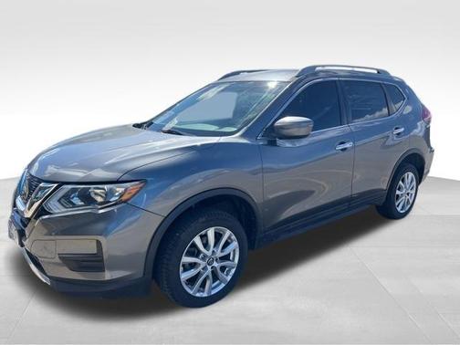 Gun Metallic 2018 Nissan Rogue SV