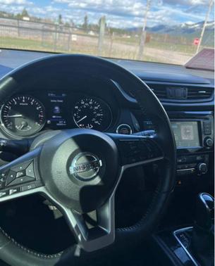 Gun Metallic 2018 Nissan Rogue SV