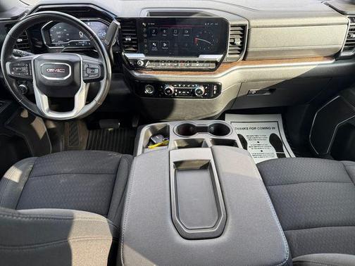 2023 GMC Sierra 1500 SLE