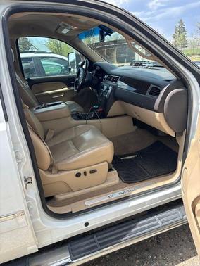 Summit White 2011 GMC Sierra 3500 H/D