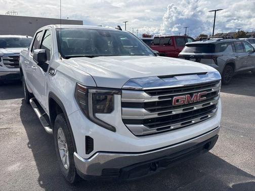 2023 GMC Sierra 1500 SLE