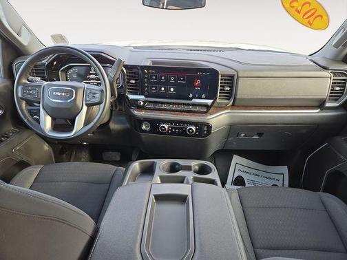 2023 GMC Sierra 1500 SLE