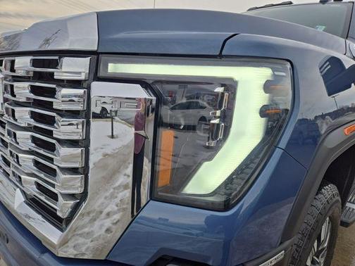 2024 GMC Sierra 2500 Denali