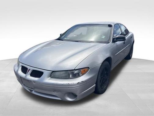 Galaxy Silver Metallic 2003 Pontiac Grand Prix SE