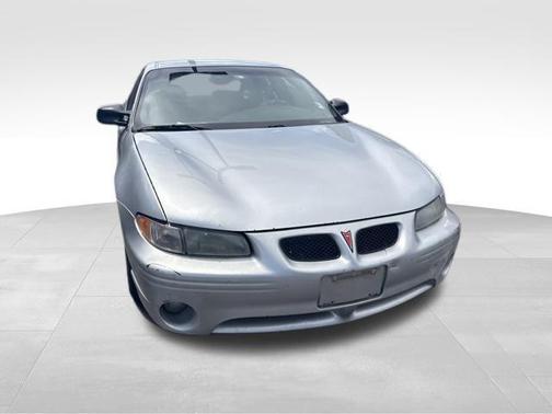 Galaxy Silver Metallic 2003 Pontiac Grand Prix SE