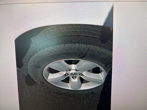 Bright White Clearcoat 2024 RAM 1500 Classic SLT