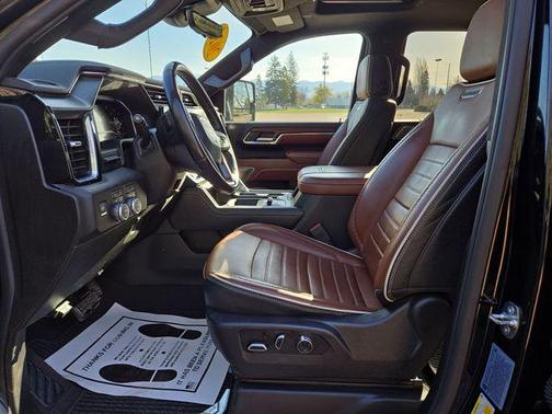 Onyx Black 2024 GMC Sierra 3500 Denali Ultimate