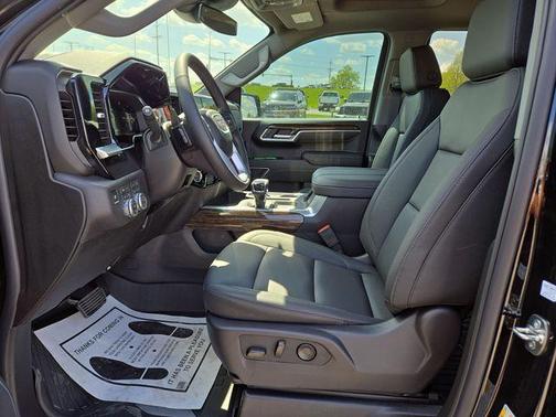 Onyx Black 2026 GMC Sierra 1500 Elevation