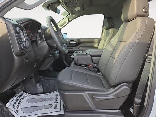 2025 Chevrolet Silverado 3500 WT