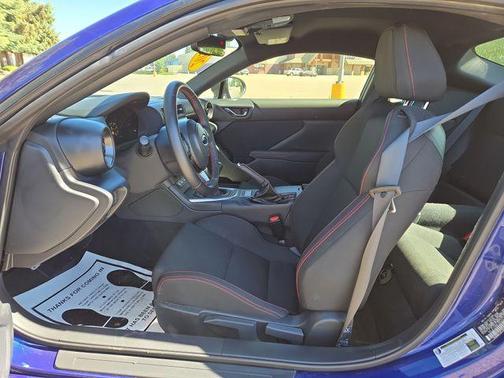 WR Blue Pearl 2024 Subaru BRZ Premium