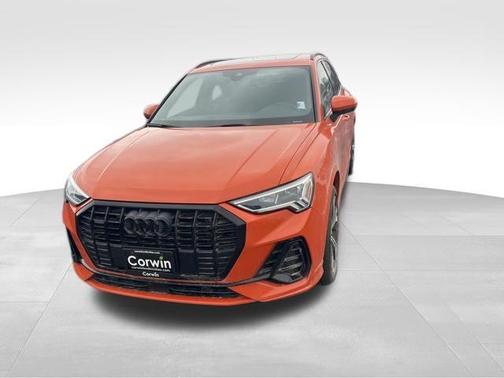 2023 Audi Q3 45 S line Premium