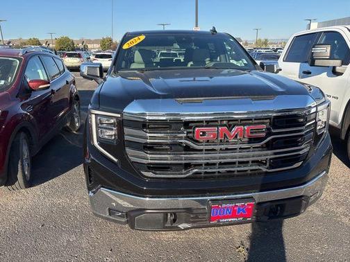 2024 GMC Sierra 1500 SLT