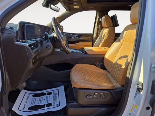 2021 Cadillac Escalade ESV Premium Luxury