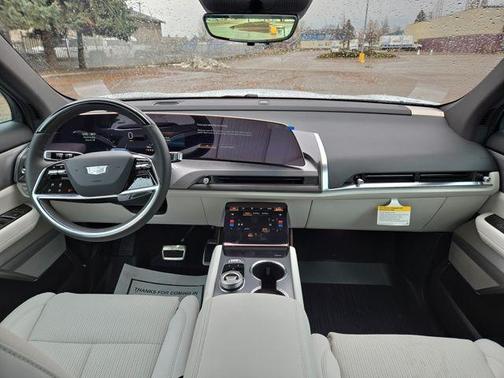 Vibrant White 2026 Cadillac VISTIQ Luxury