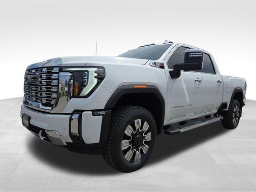 Summit White 2026 GMC Sierra 3500 Denali