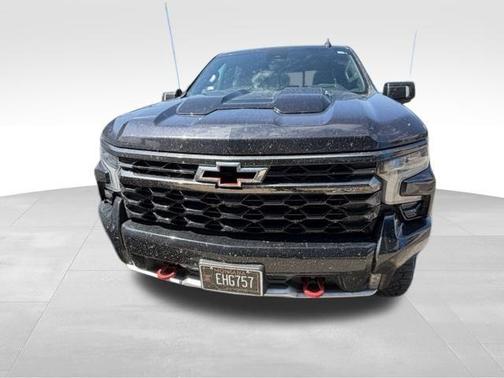 Dark Ash Metallic 2024 Chevrolet Silverado 1500 ZR2