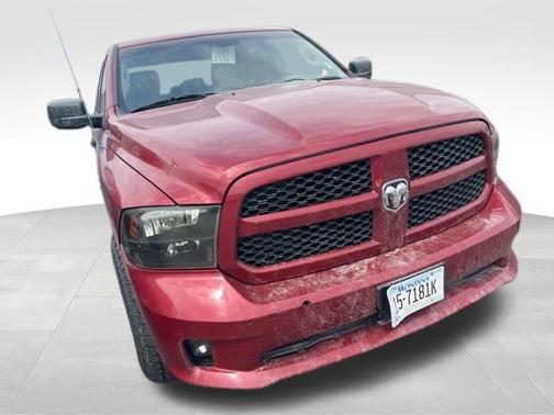 Deep Cherry Red Crystal Pearlcoat 2013 RAM 1500 Tradesman/Express