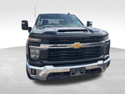 Black 2024 Chevrolet Silverado 2500 LT