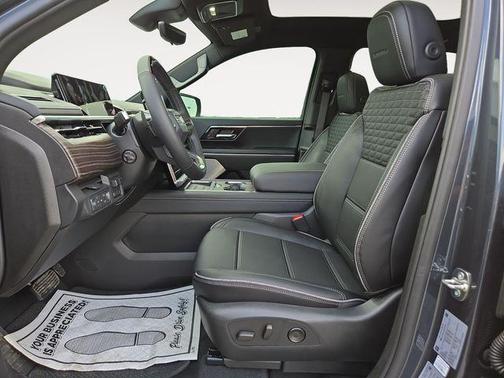 2025 GMC Sierra EV Denali