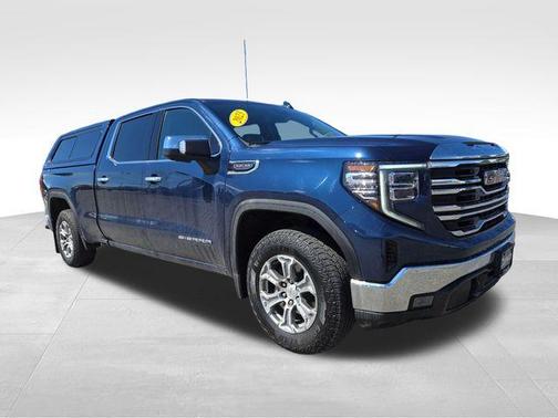 Pacific Blue Metallic 2023 GMC Sierra 1500 SLT